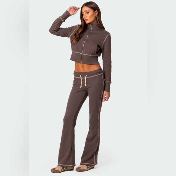 Two piece set - Picture 5 of 6